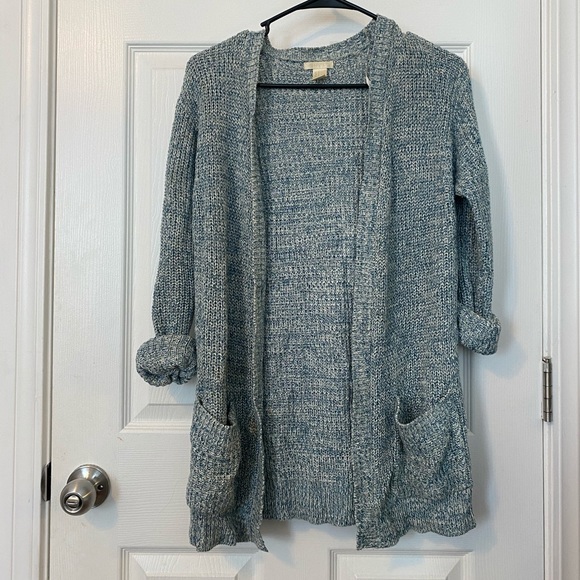 Forever 21 Blue Cardigan - Picture 2 of 3